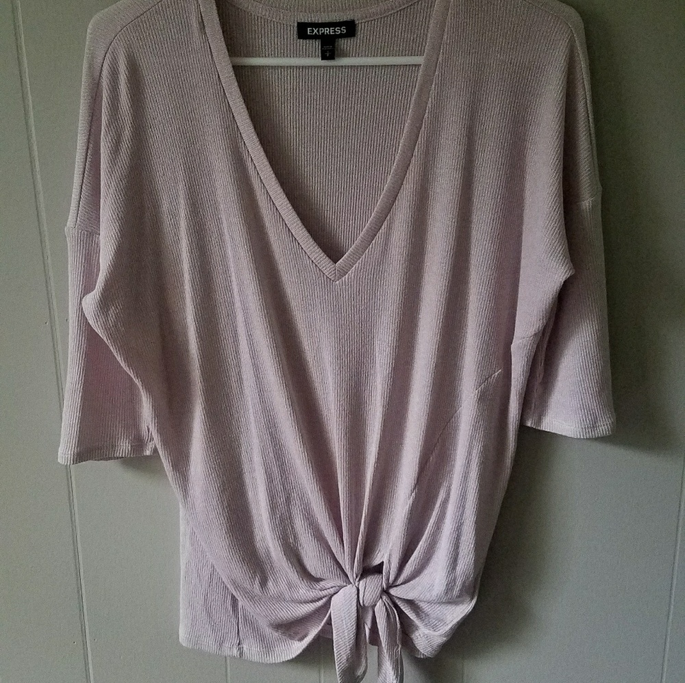 NWOT Express Tie Front